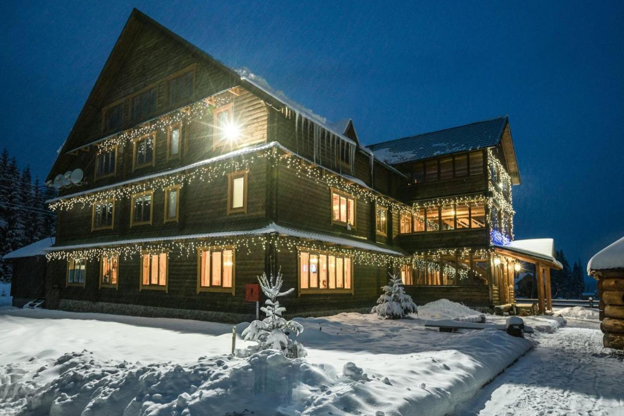 Yuraya Hotell Vorokhta Eksteriør bilde